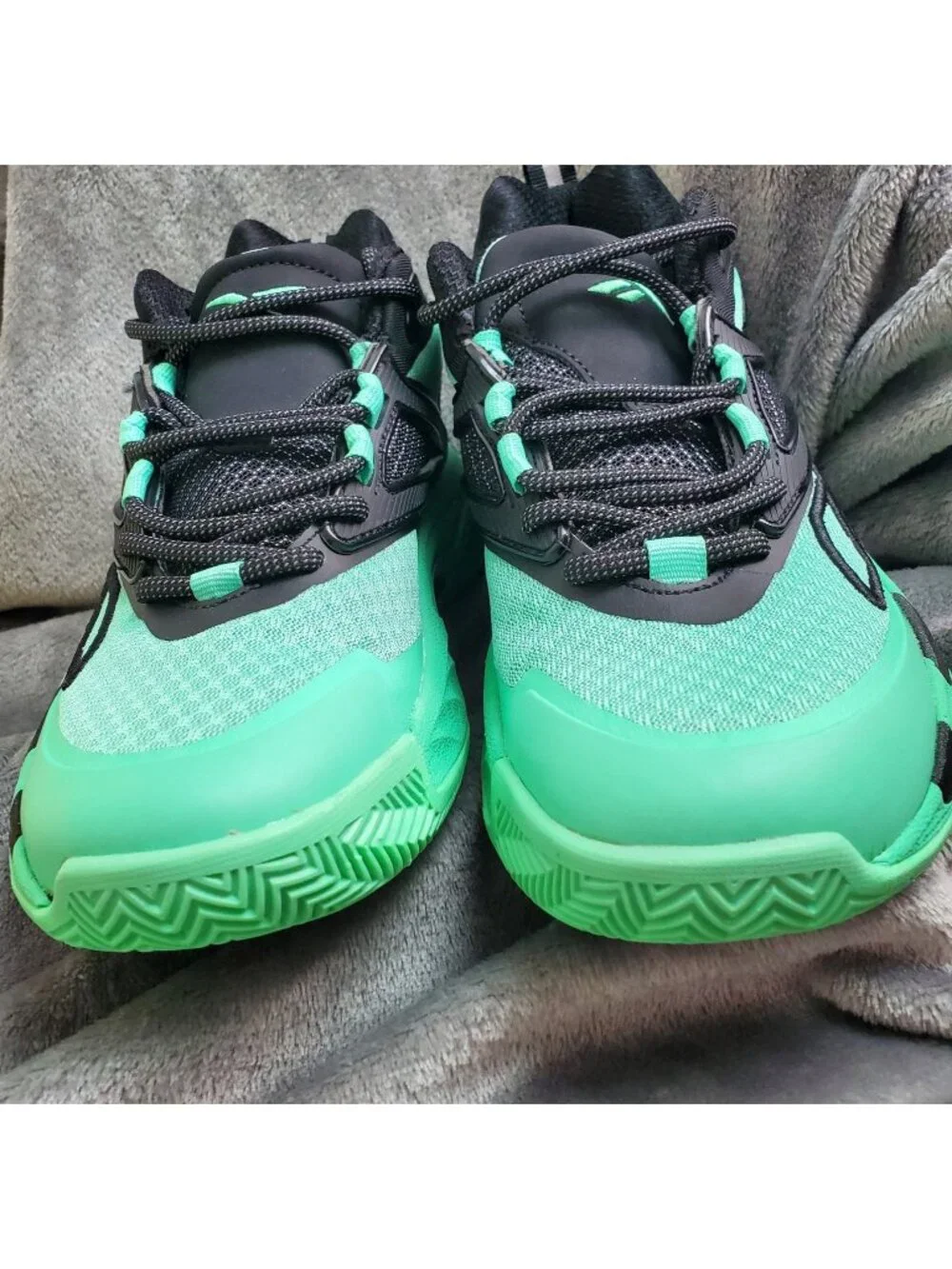 Reebok Zone Breaker Basketball Sneakers Womens Size 8 High Top Black Green Shoes